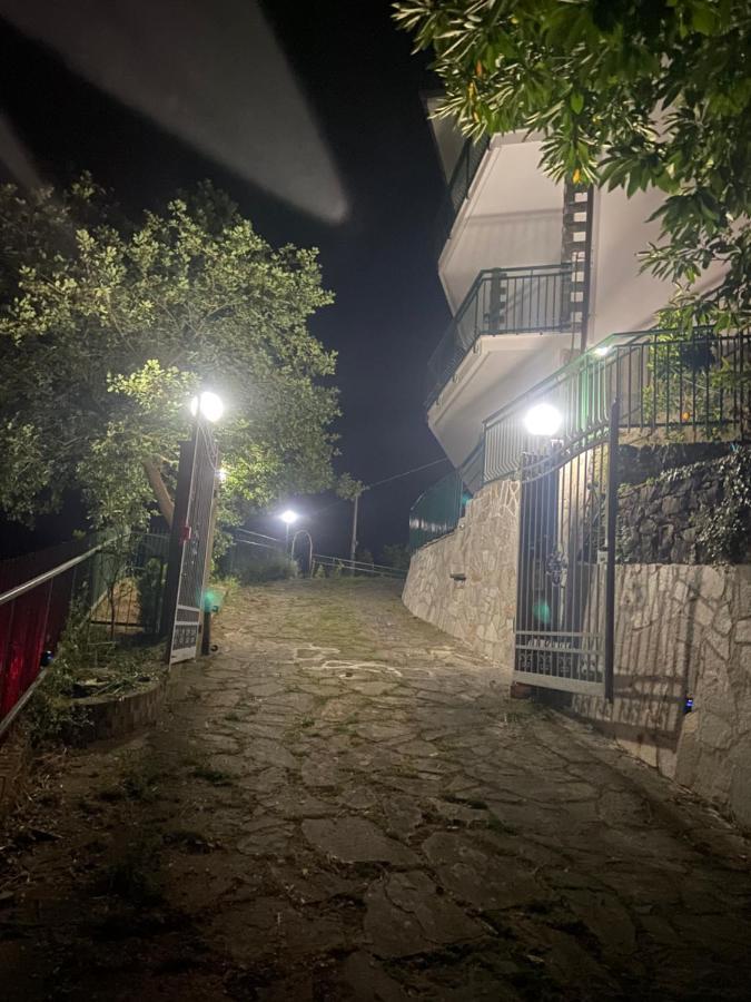 Villa Maremonti - Con 3 Piscine セストリ・レヴァンテ エクステリア 写真