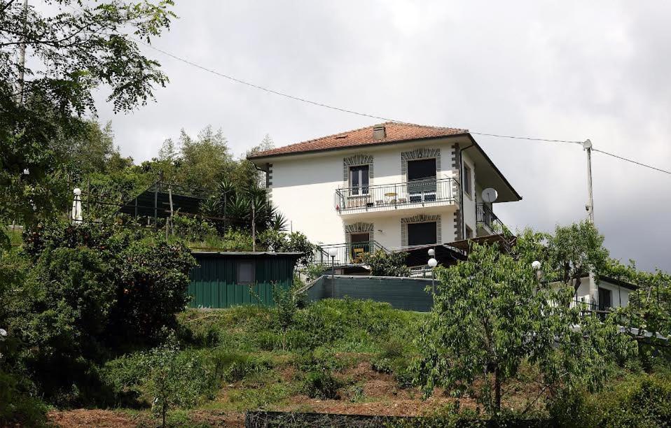 Villa Maremonti - Con 3 Piscine セストリ・レヴァンテ 部屋 写真